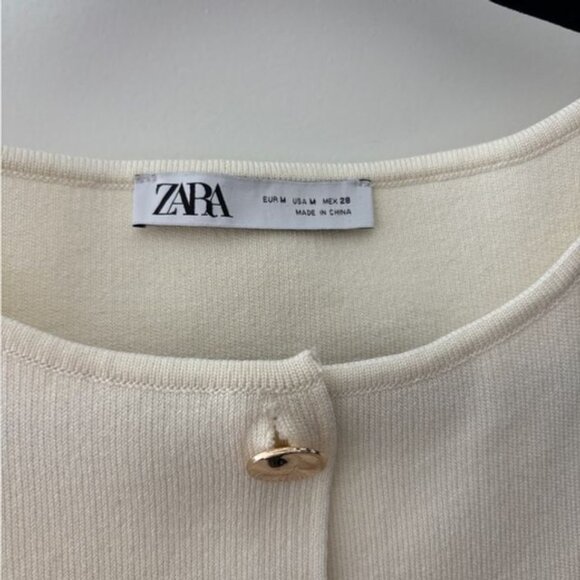 Zara Ivory Knit Top with Metallic Accent - Picture 5 of 16